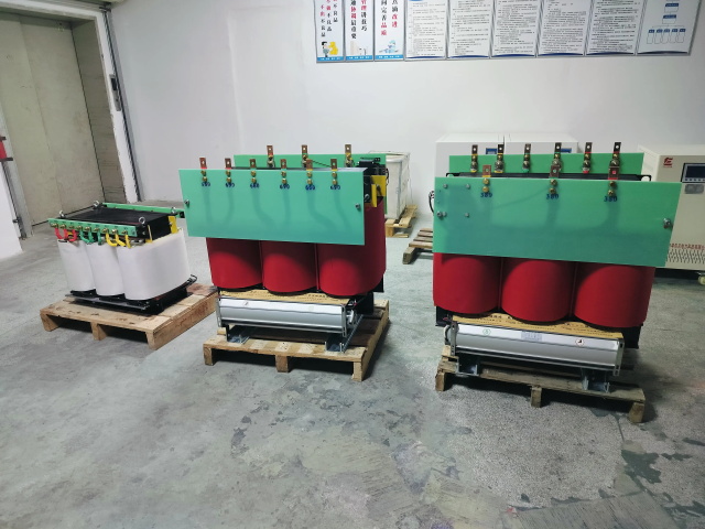 青島KS11-1000KVA礦用變壓器